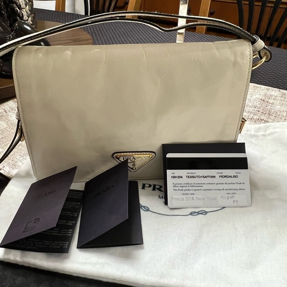 Authentic Prada White Leather Shoulder Bag - Picture 8 of 11